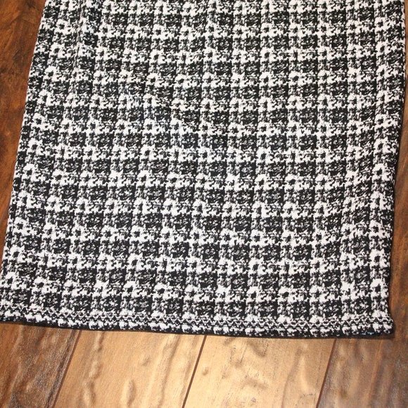 2/$25 🏷 Max Studio Woven Midi Skirt Size Small - Picture 4 of 4